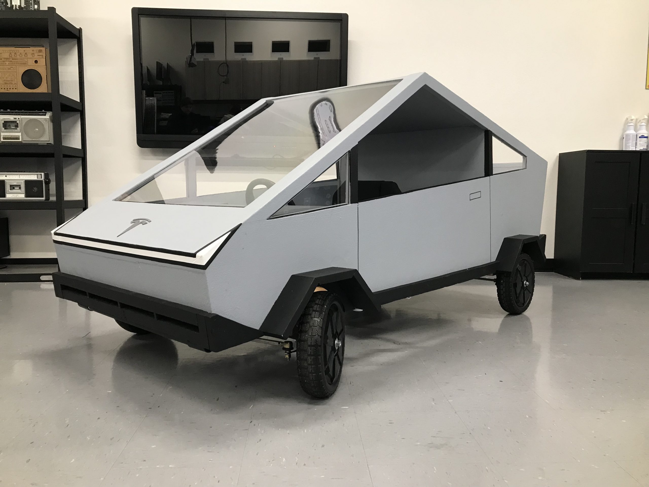 tesla cybertruck ps academy