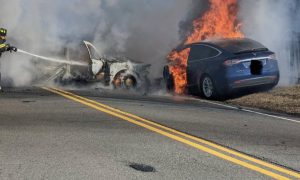 tesla model x crash