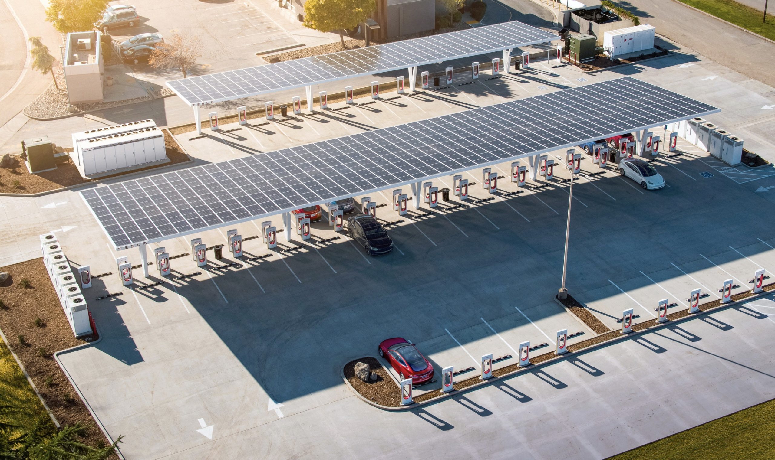 Tesla’s open charging network might qualify for $7.5B subsidy