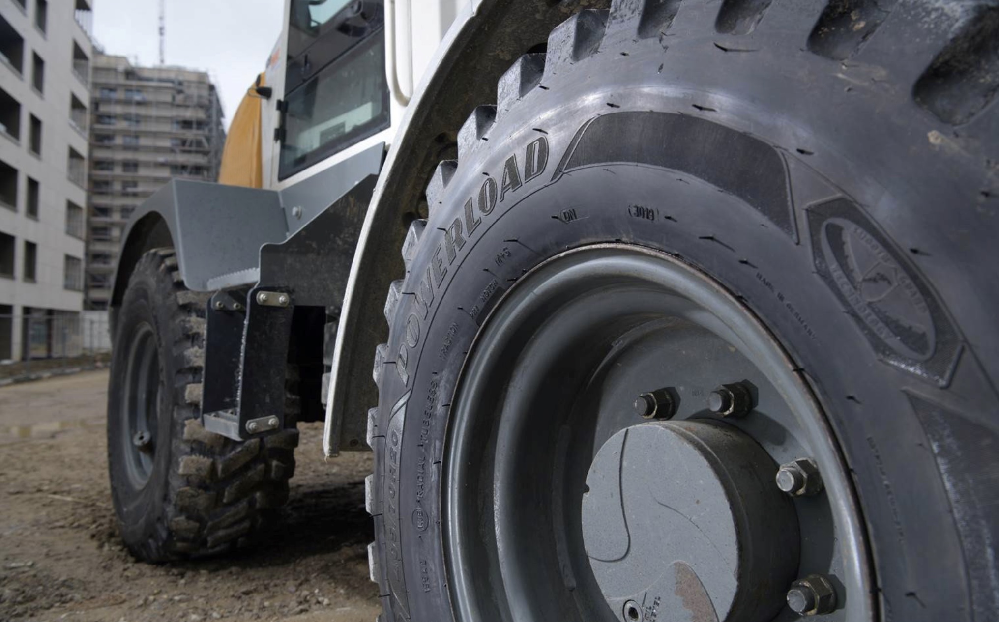 Goodyear preps for all-electric construction machines [Feature]