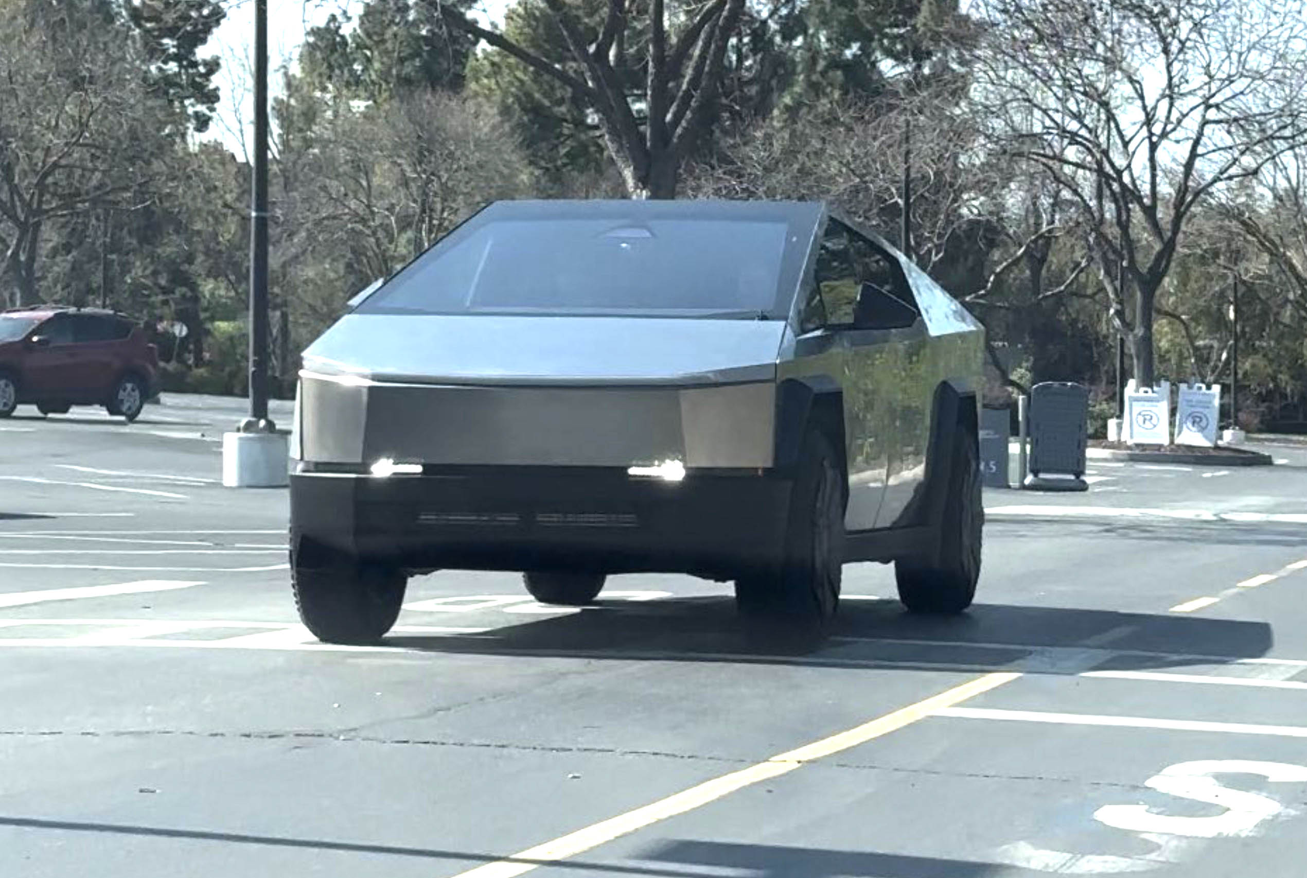 tesla cybertruck