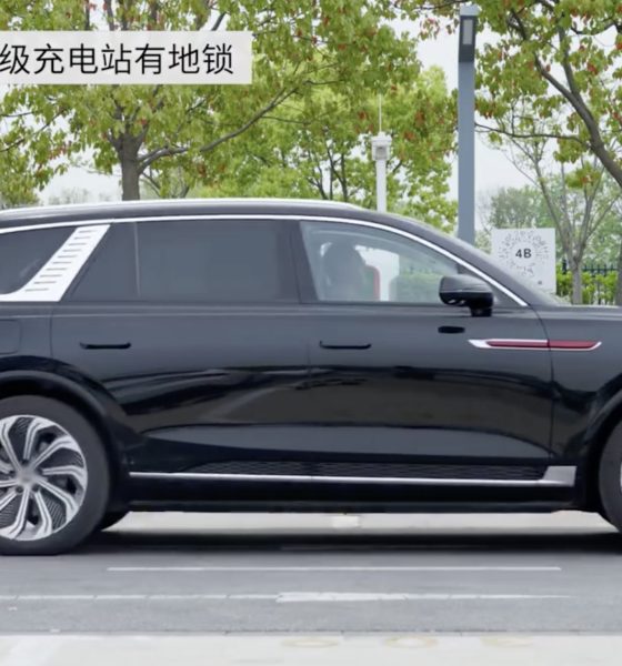 Tesla-open-supercharger-network-China
