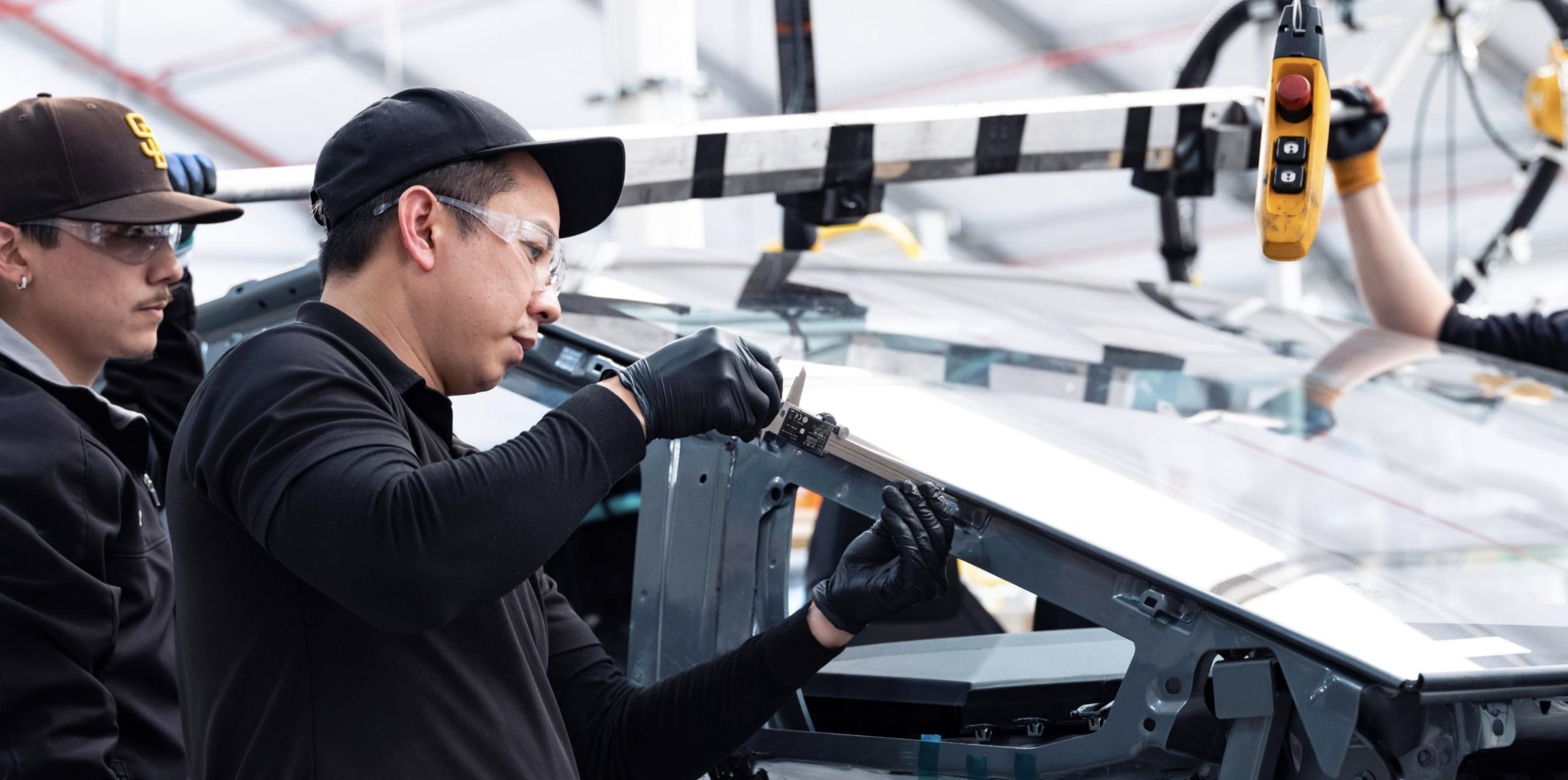 tesla cybertruck pilot line