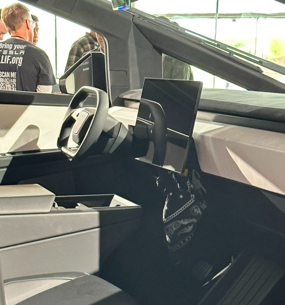 tesla yoke v2