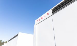 Tesla-megapack-pilot-project-willowbrook-mall