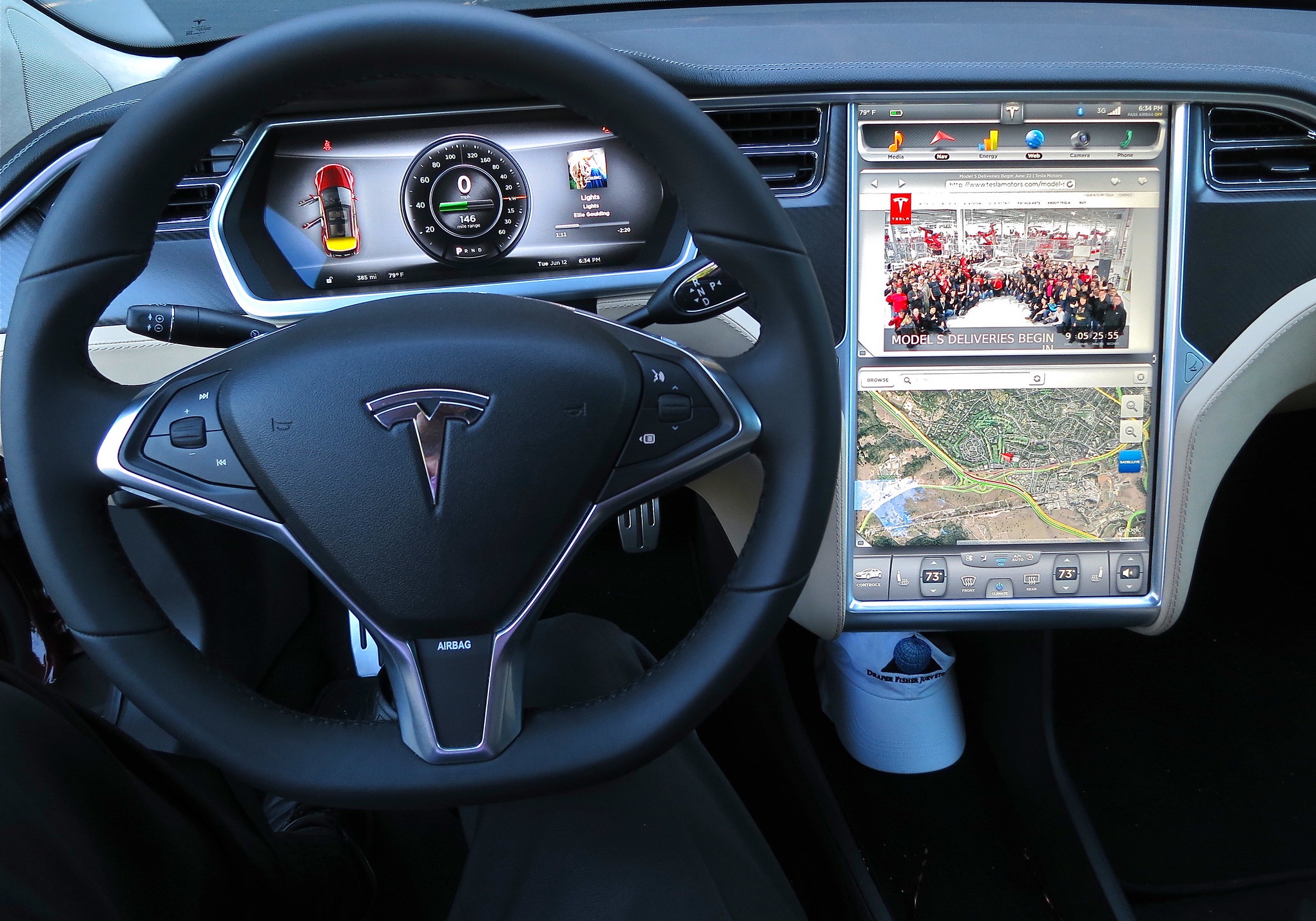 AM-radio-act-vs-automakers-tesla-ford-volkswagen