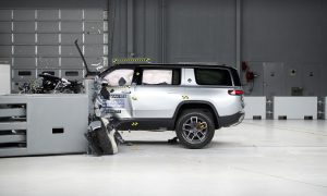 rivian r1s crash testing