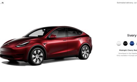 Tesla-model-y-rwd-midnight-cherry-red-quicksilver