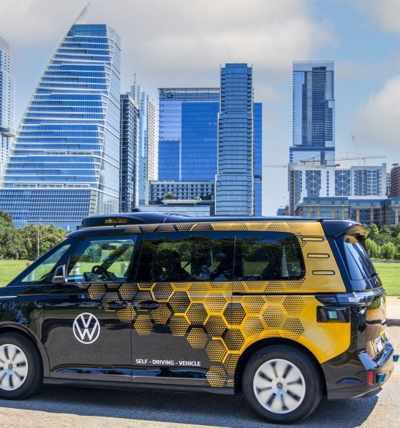 Volkswagen-id-buzz-autonomous-driving-test-program-tx