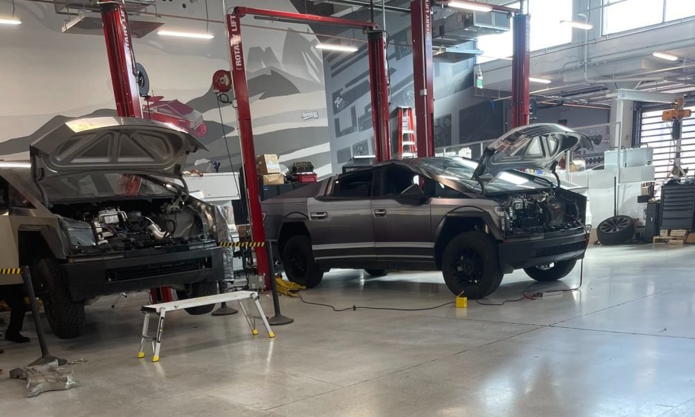 tesla cybertruck wrapped like an F-150 Lightning