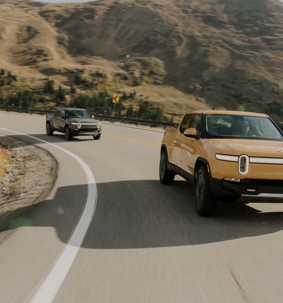 Rivian-r1t-r1s-compass-yellow-paint