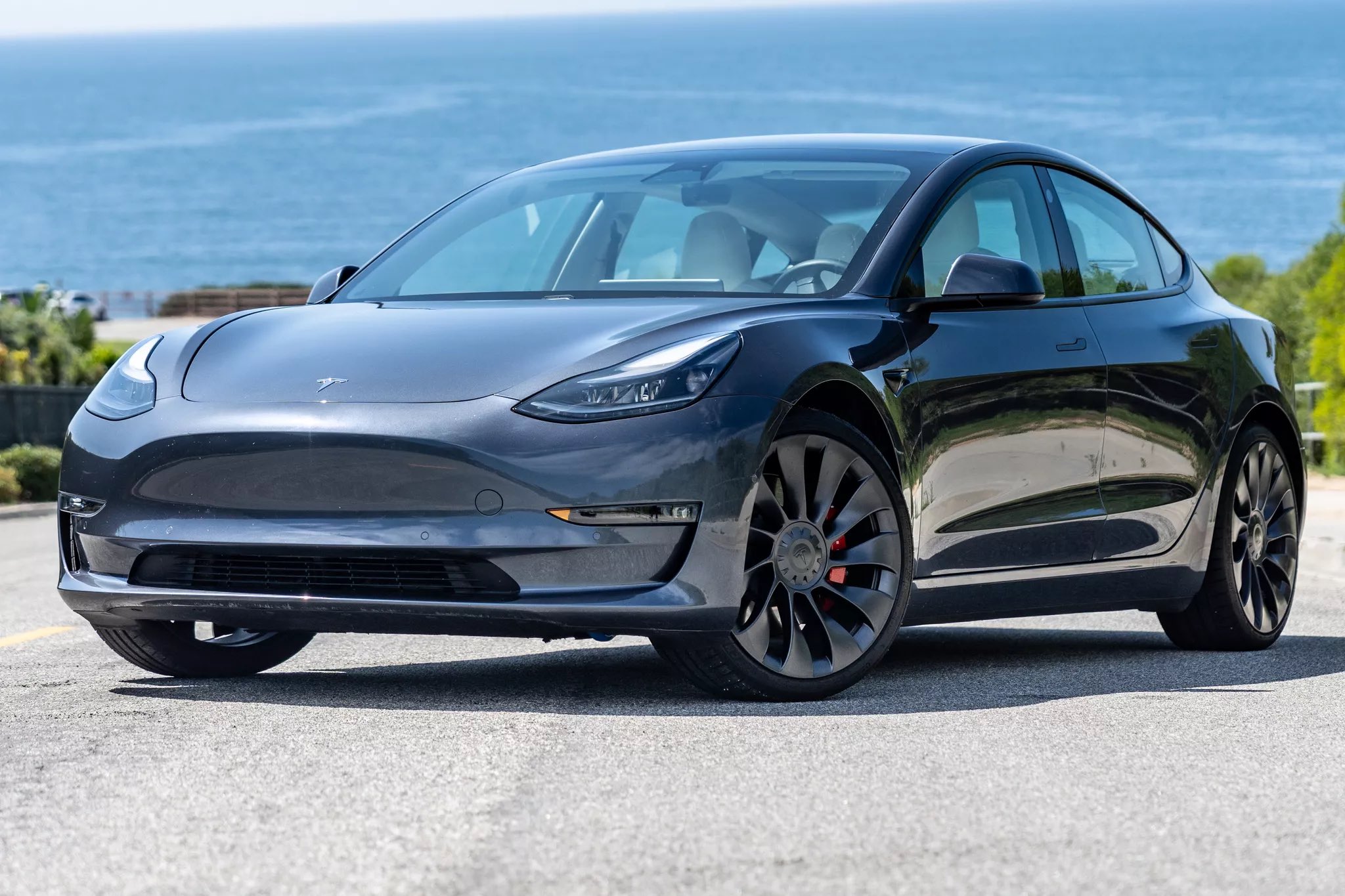 Tesla's cheapest Model 3 with the 2024 tax credit might surprise you