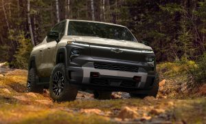 General-motors-chevrolet-silverado-ev-delivery