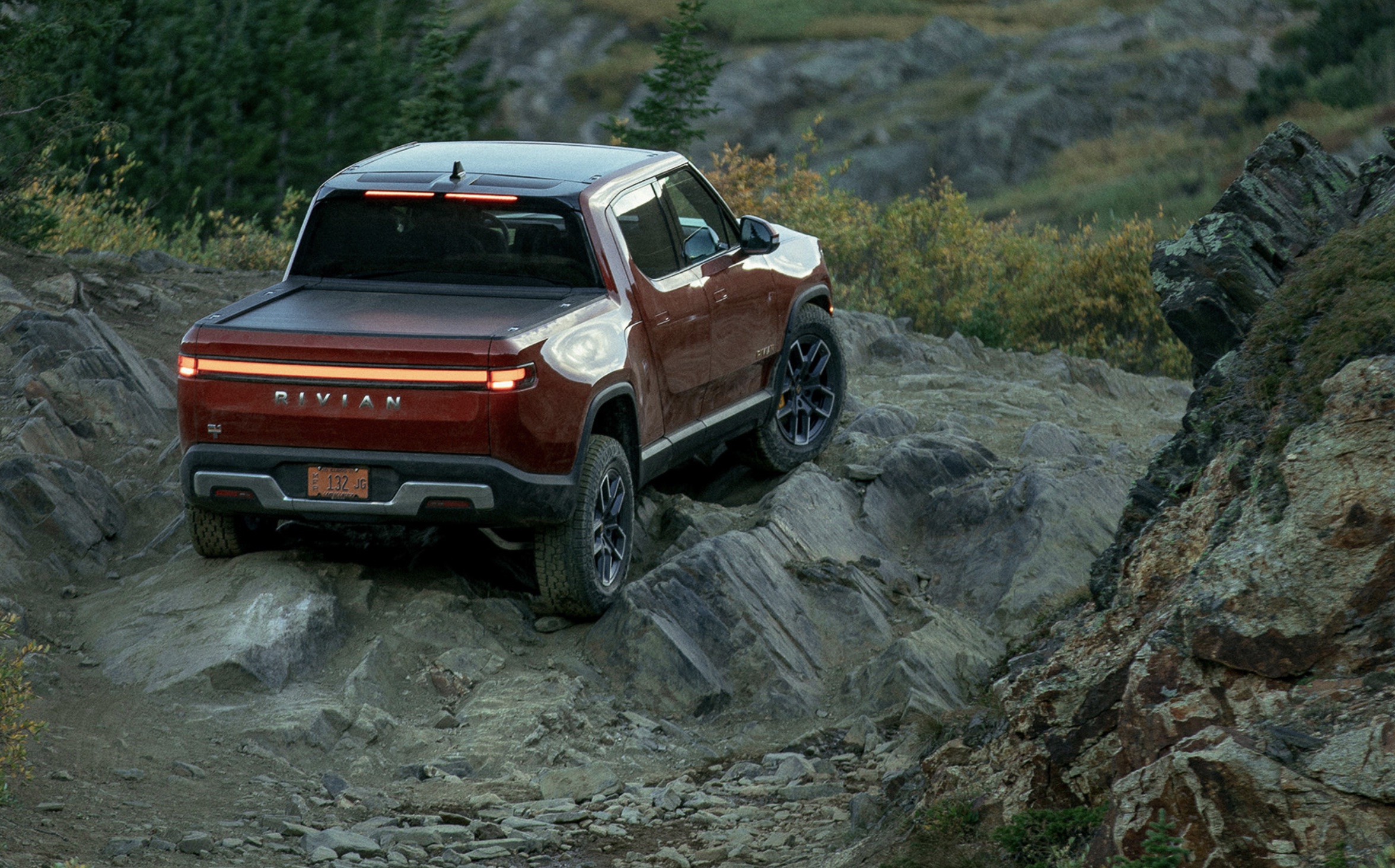Rivian launches leasing offer to customers