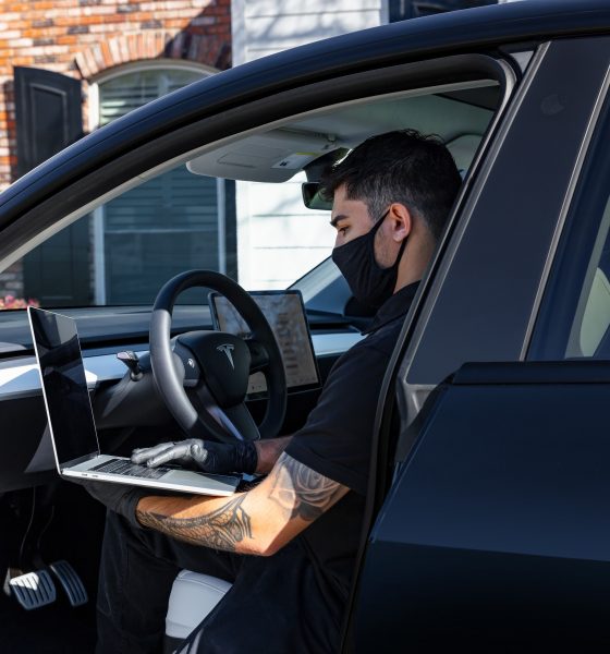 telsa-sweden-elon-musk-order