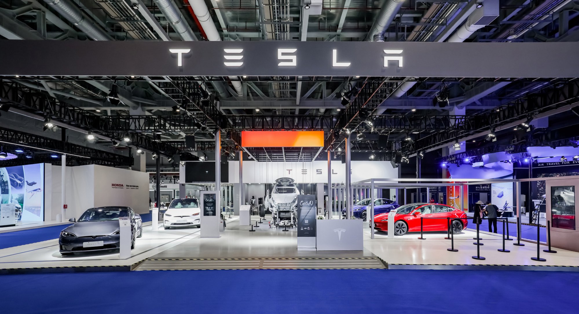tesla-booth-china-import-expo-2023