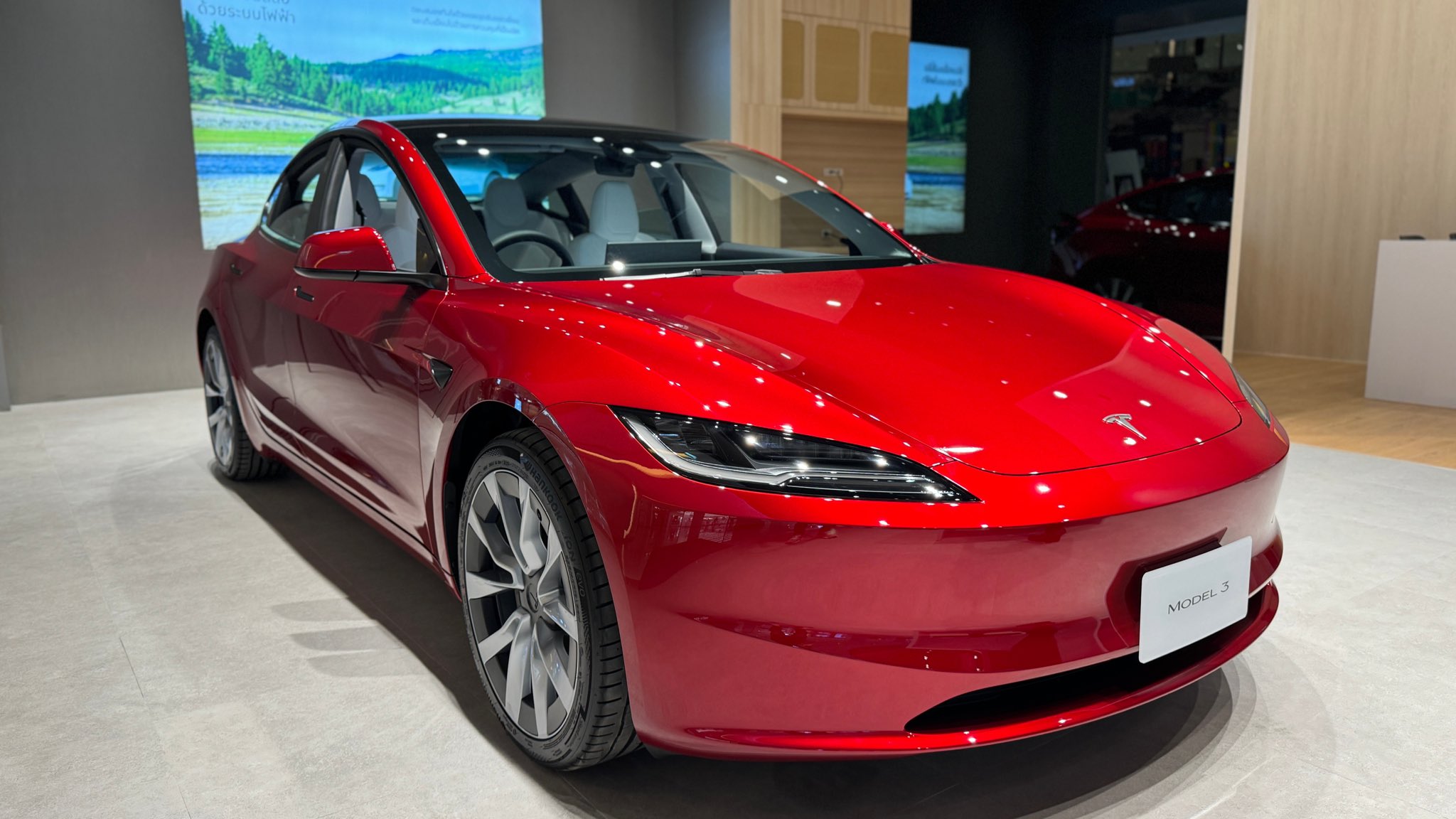 Tesla Model 3 Highland risks stop-delivery notice over compliance rule