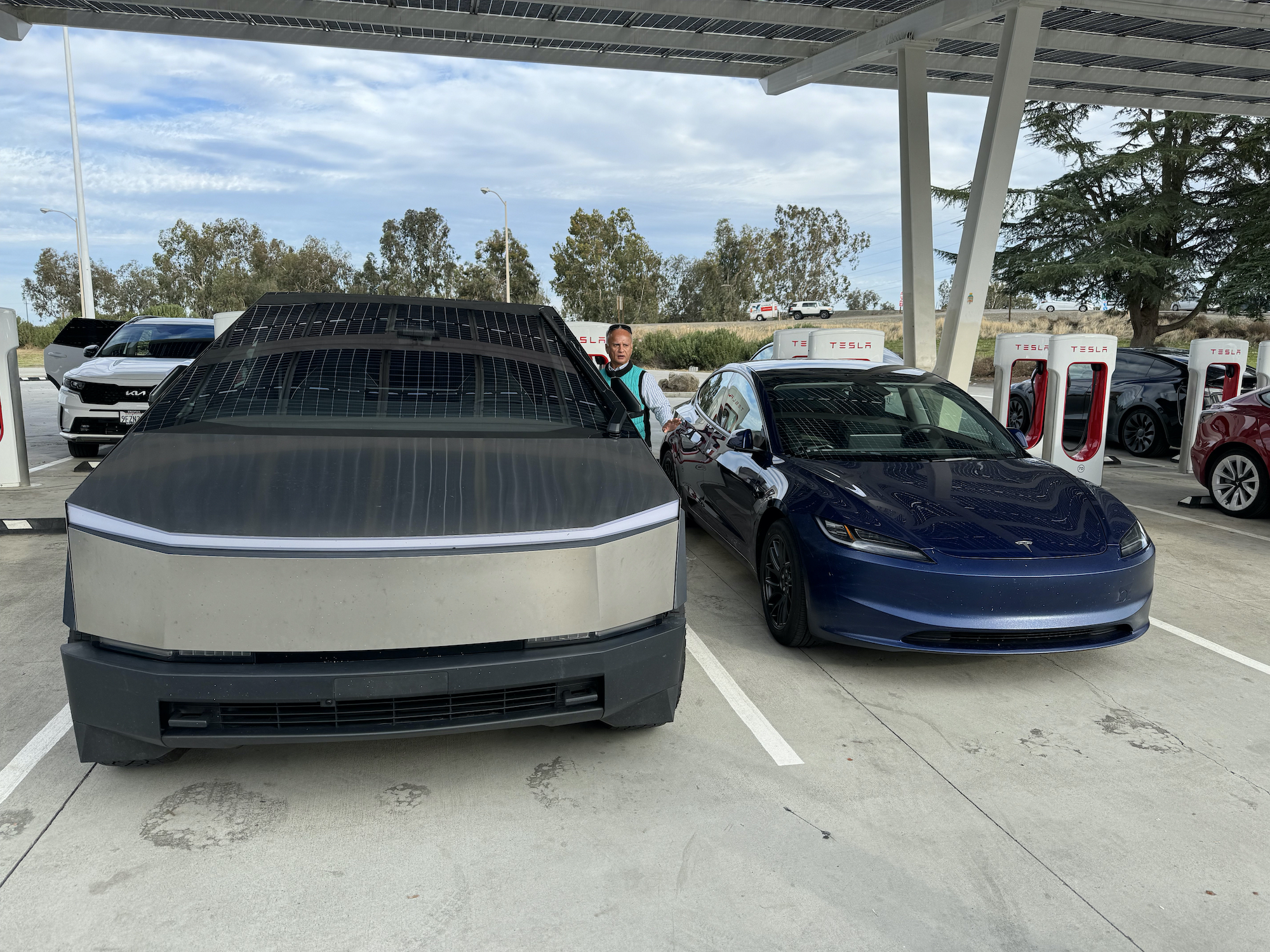 Tesla Model 3 Highland spotted multiple times in the U.S. this week, tesla  highland 