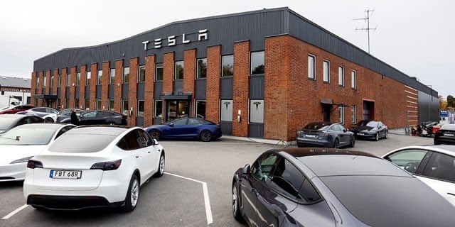 Tesla Sweden expands operations fueling IF Metall’s strike
