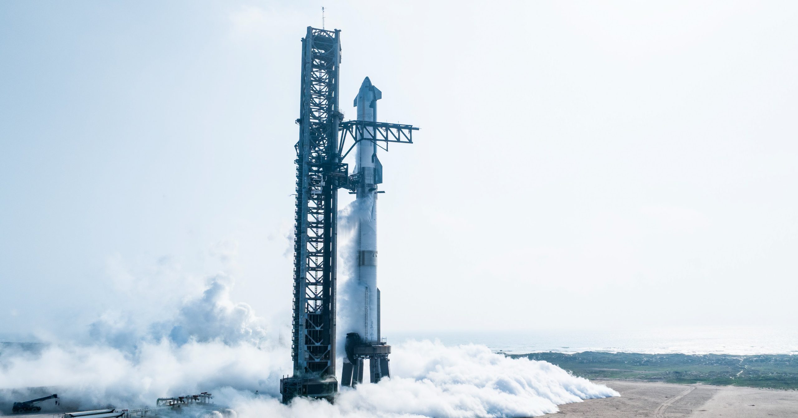 „SpaceX“ skelbia kito „Starship“ bandomojo skrydžio datą
