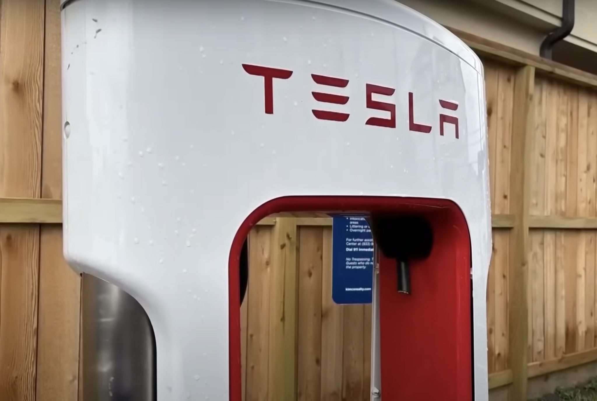 NHTSA finally acknowledges Tesla will fix recalls with software updates