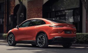 tesla-model-y-vs-nio-onvo-l60-production