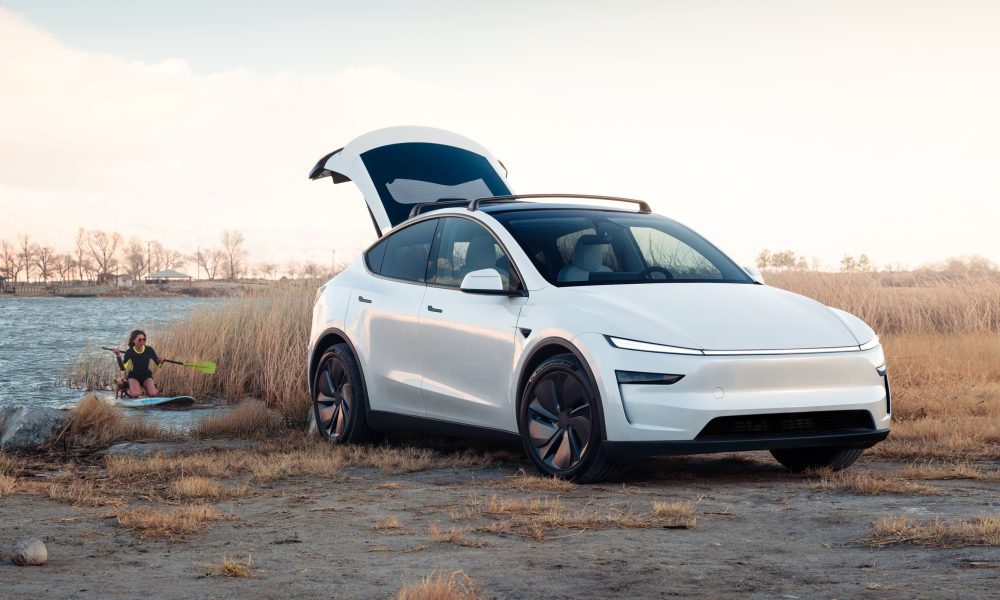 tesla-berlin-vs-IG-Metall-union-petition-2025