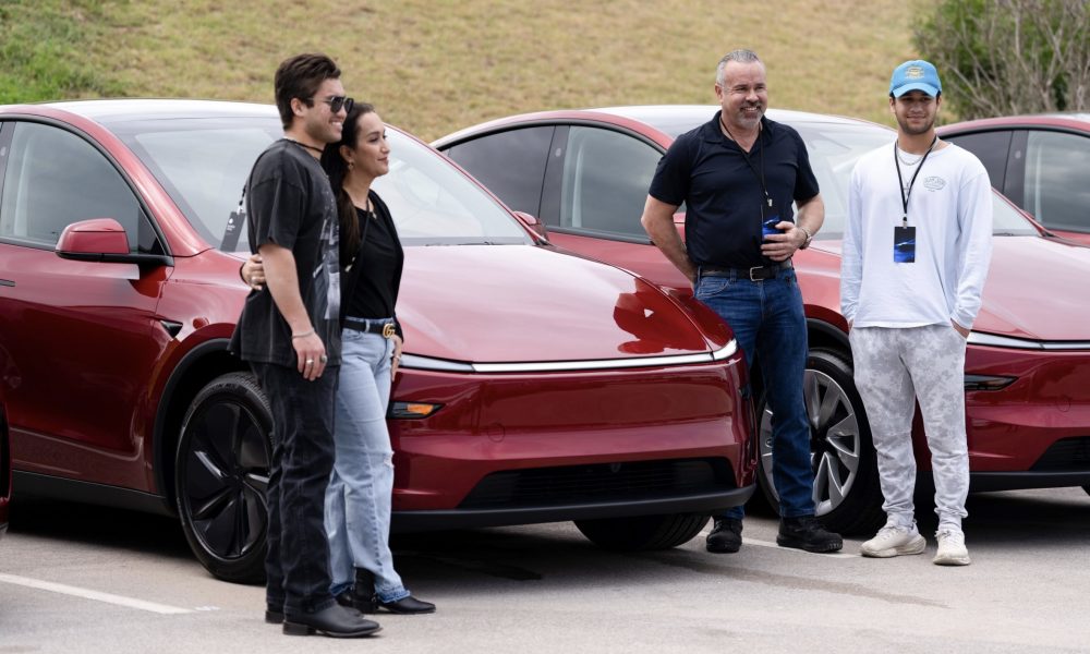 tesla-model-y-delivery