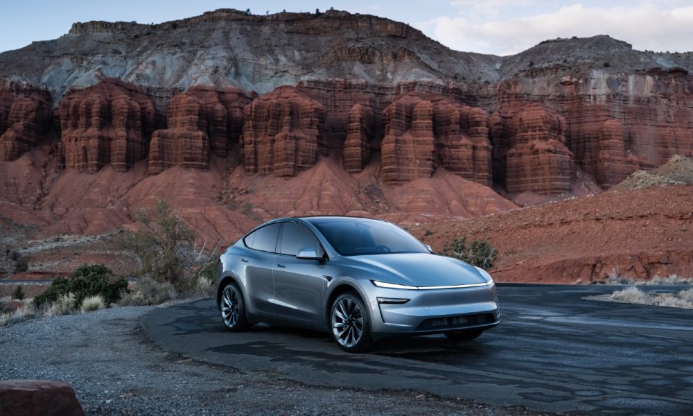 Tesla makes two big interior changes to several Model Y vehicles